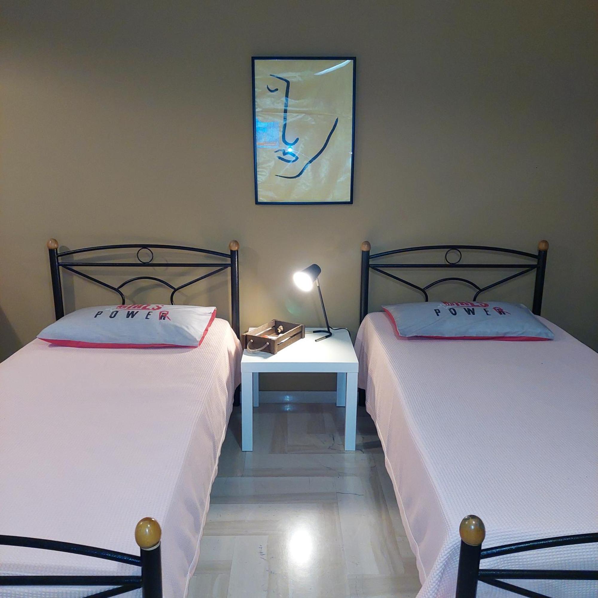 Family Apartment Patras Buitenkant foto
