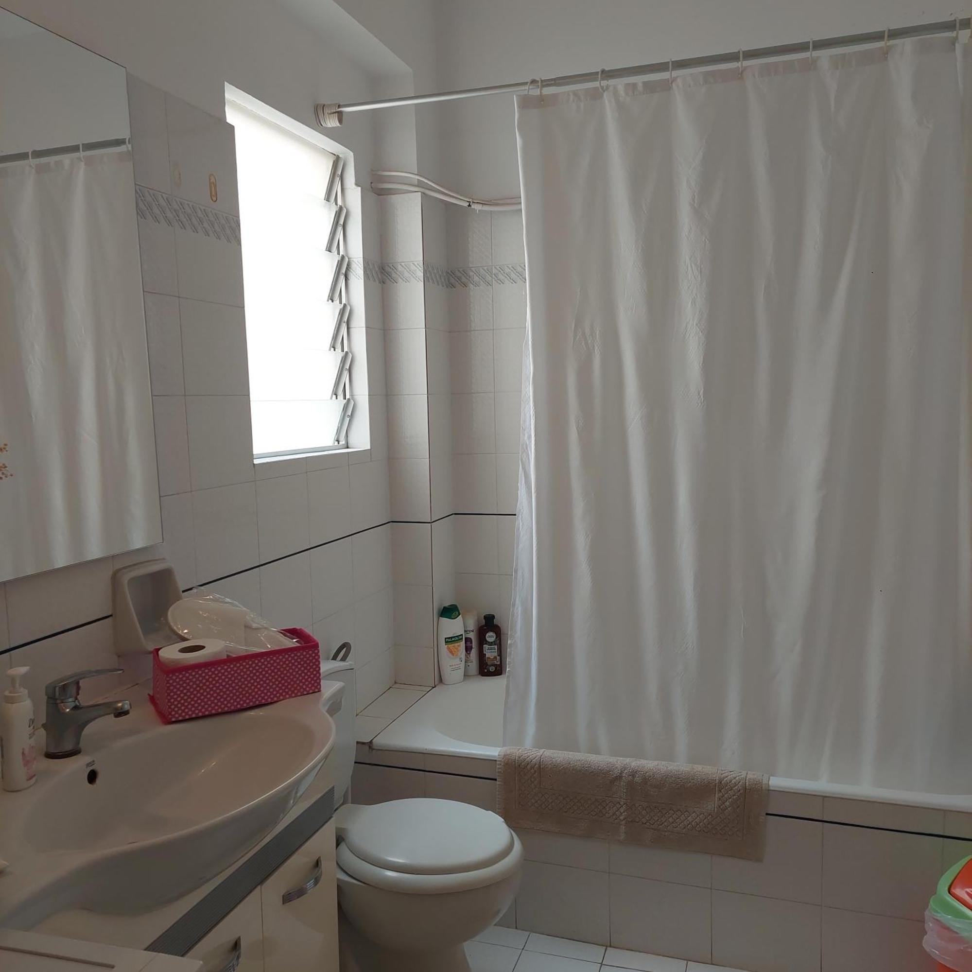 Family Apartment Patras Buitenkant foto
